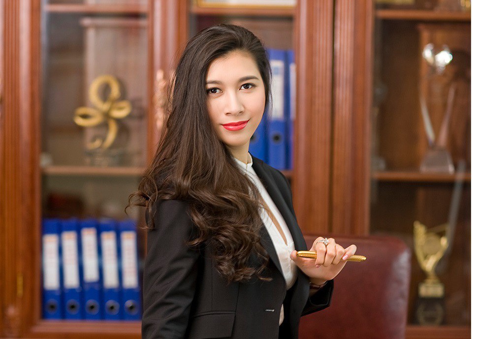 Chị Hồng Nhung